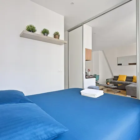 Quartier Champs-elysees 1 Bedroom Free Netflix Apartment Paris